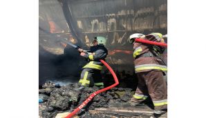 “Sədərək” ticarət mərkəzindəki yanğın davam edir -   FOTO - VİDEO - YENİLƏNDİ - 4 — foto 8