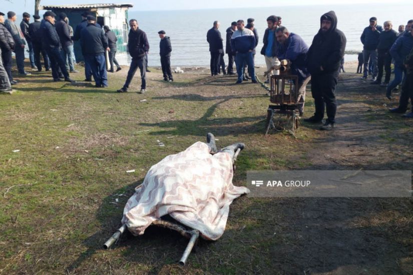 İtkin düşən balıqçılardan birinin meyiti aşkarlandı -       FOTO