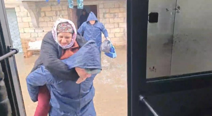 Lənkəranda bəzi əraziləri su basdı -     FOTO