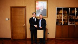 İcra başçısı Şəhid atası ilə görüşdü -   FOTO — foto 2