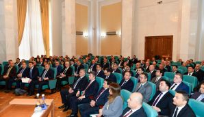 ADSEA geniş tərkibdə müşavirə keçirdi:    qarşıda duran vəzifələr müzakirə olundu - FOTO — foto 2