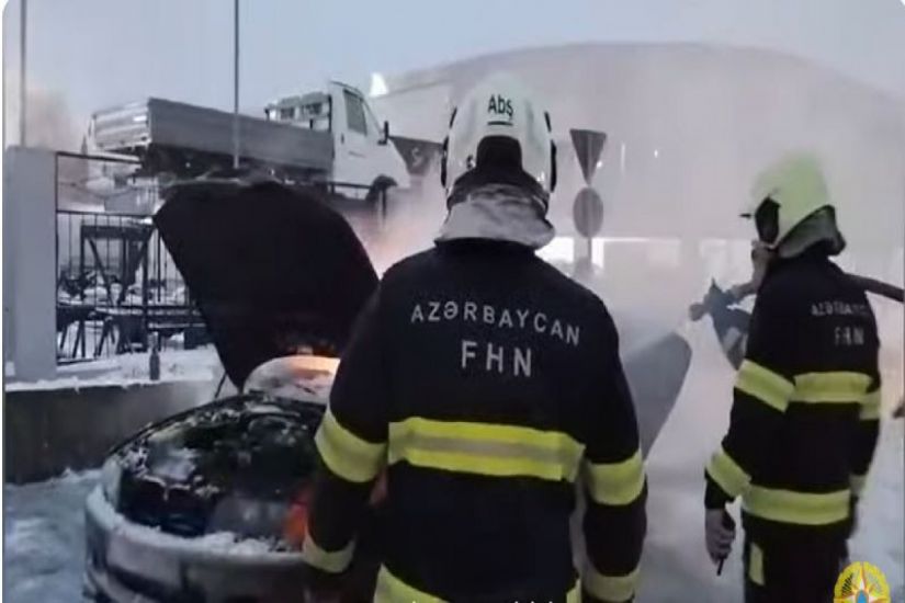 Bakı-Sumqayıt yolunda “BMW” yandı -     VİDEO