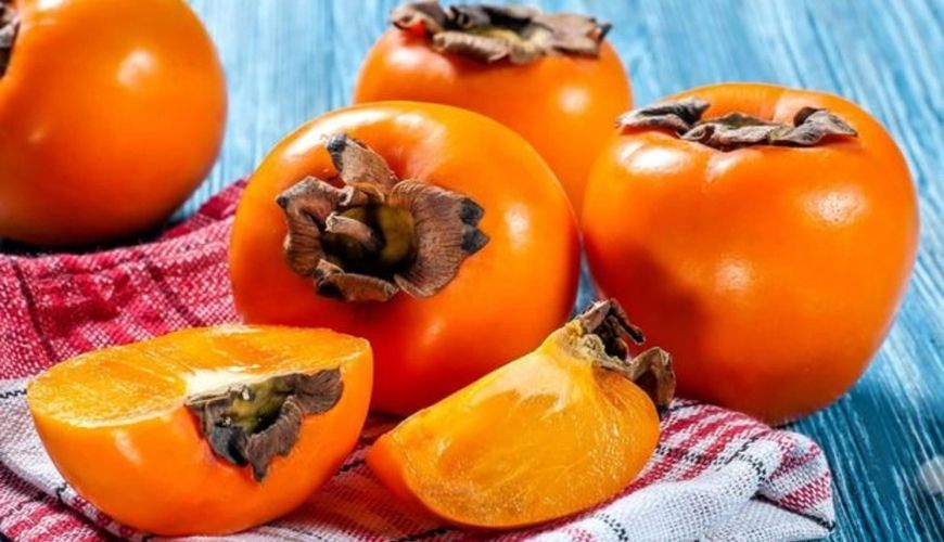 Gecə xurma yemək olarmı? -     Hər ikinci insan səhv edir