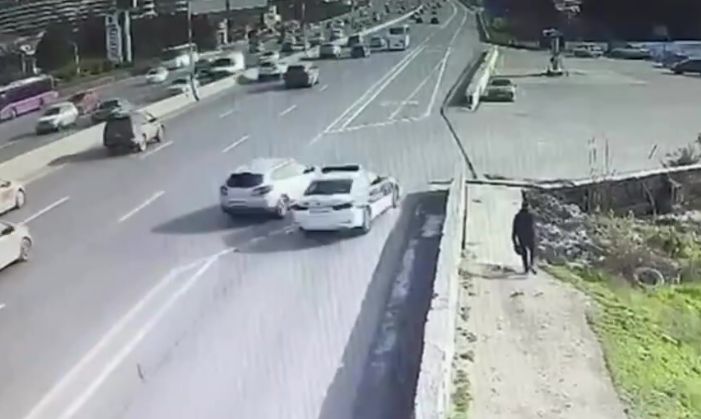 Bakıda YPX maşını qəzaya düşdü -     Anbaan görüntülər