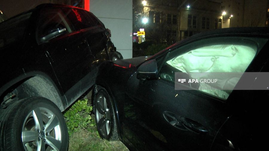 Bakıda Porsche gecəyarısı dəhşət saçdı
