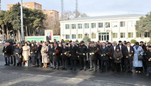 Abşeron rayonunda 20 Yanvar şəhidlərinin xatirəsi anılıb -   FOTOLAR — foto 1