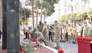 Abşeron rayonunda 20 Yanvar şəhidlərinin xatirəsi anılıb -   FOTOLAR — foto 9