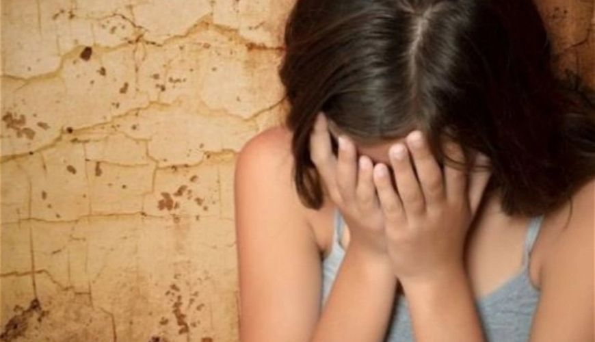 13 yaşlı qızı zorlamaqda ittiham edilən şəxs həbs olundu -     10 min ödəyib, ailə ilə barışmışdı