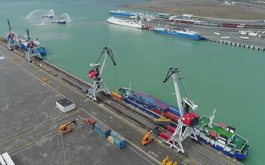 Azərbaycanda bütün limanlar bağlandı