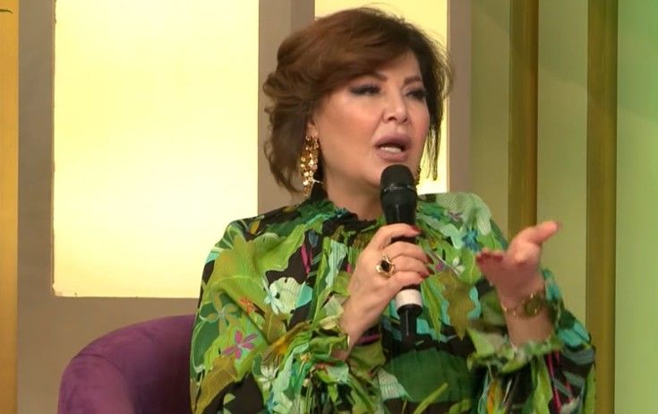"Hər hansı Əməkdar və ya Xalq artisti bir az qolu, sinəsi açıq geyinsin, o saat şərh yazırlar ki..."