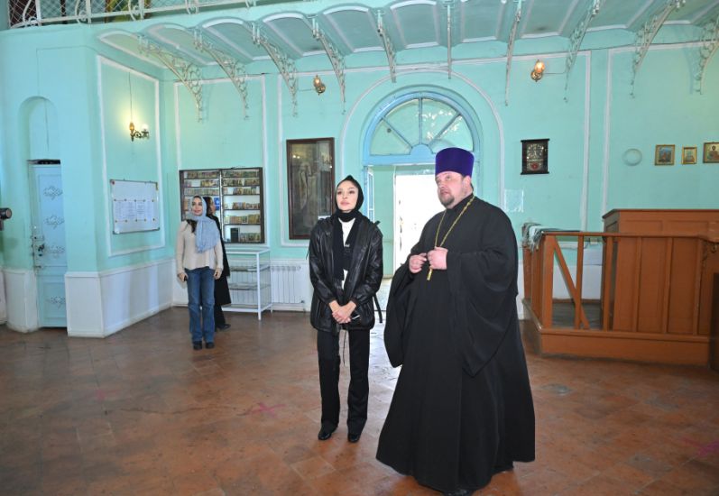 Mehriban Əliyeva Gəncədə Aleksandr Nevski adına Rus Pravoslav kilsəsində olub -       FOTO