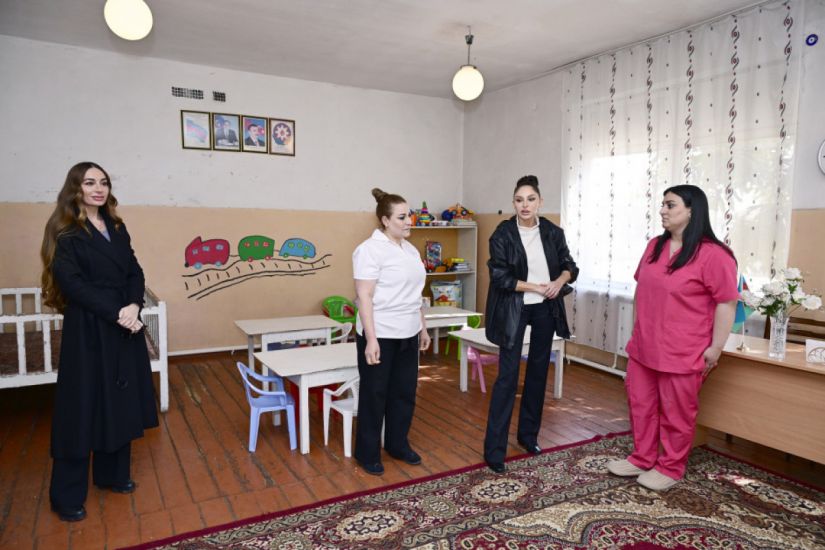 Birinci vitse-prezident Mehriban Əliyeva Gəncədəki 40 saylı körpələr evi-uşaq bağçasında olub -   FOTO