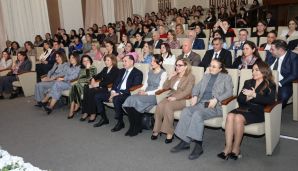 AHİK tərəfindən Beynəlxalq Qadınlar Günü münasibətilə "Muğamın sehrli dünyası" konsert proqramı təşkil olunub -       FOTOLAR — foto 4