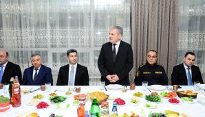 Naftalanda İftar süfrəsi açılıb -   FOTOLAR — foto 1