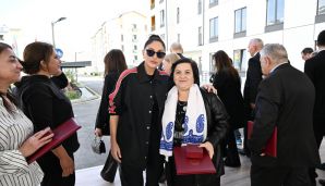 Ağdərənin Suqovuşan kəndində yaşayış kompleksi istifadəyə verilib, evlərin açarları təqdim olunub -     FOTO - YENİLƏNDİ — foto 6