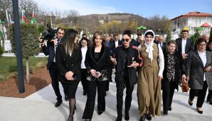 Prezident və birinci xanım Novruz tonqalını alovlandırıblar - "Orada balıq tutmaq olar" - MARAQLI DİALOQ -   FOTO - YENİLƏNDİ — foto 9