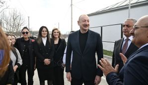 Prezident və birinci xanım Novruz tonqalını alovlandırıblar - "Orada balıq tutmaq olar" - MARAQLI DİALOQ -   FOTO - YENİLƏNDİ — foto 2