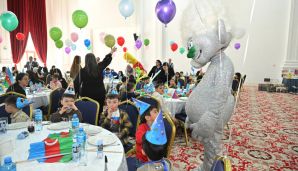 Leyla Əliyeva Qubada şəhid övladları ilə birgə Novruz şənliyində iştirak edib -       FOTO — foto 8