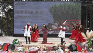 Xətai rayonunda "Konstitusiya və Suverenlik ili" çərçivəsində Novruz bayramına həsr olunmuş konsert təşkil olunub -     FOTO - VİDEO — foto 9