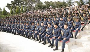 Xətai rayonunda "Konstitusiya və Suverenlik ili" çərçivəsində Novruz bayramına həsr olunmuş konsert təşkil olunub -     FOTO - VİDEO — foto 18