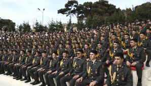 Xətai rayonunda "Konstitusiya və Suverenlik ili" çərçivəsində Novruz bayramına həsr olunmuş konsert təşkil olunub -     FOTO - VİDEO — foto 2