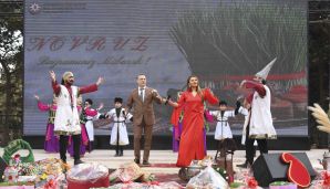 Xətai rayonunda "Konstitusiya və Suverenlik ili" çərçivəsində Novruz bayramına həsr olunmuş konsert təşkil olunub -     FOTO - VİDEO — foto 8