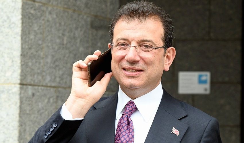 Əkrəm İmamoğlu Silivridən əl xətti ilə məktub yazdı: “Asla vazgeçmeden…”