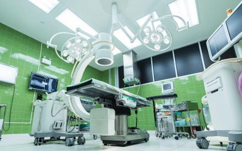 Bakıda məşhur klinikada azyaşlının alveol sümüyü zədələndi
