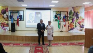 Ümummilli Lider Heydər Əliyevin anadan olmasının 102-ci ildönümü Həştərxan vilayətində qeyd edilib -   FOTOLAR — foto 24