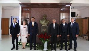 Ümummilli Lider Heydər Əliyevin anadan olmasının 102-ci ildönümü Həştərxan vilayətində qeyd edilib -   FOTOLAR — foto 10