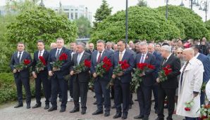 Ümummilli Lider Heydər Əliyevin anadan olmasının 102-ci ildönümü Həştərxan vilayətində qeyd edilib -   FOTOLAR — foto 13