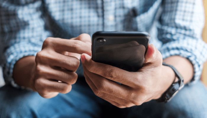 Gecə yatmadan əvvəl telefonda bu funksiyanı düzəldin -     Daha yaxşı yatacaqsınız