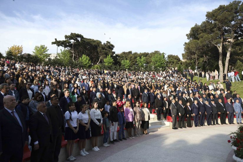 Xətai rayonunda Ümummilli lider Heydər Əliyevin anadan olmasının 102 illiyinə həsr olunmuş möhtəşəm konsert proqramı təşkil olunub -     FOTO - VİDEO