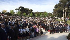 Xətai rayonunda Ümummilli lider Heydər Əliyevin anadan olmasının 102 illiyinə həsr olunmuş möhtəşəm konsert proqramı təşkil olunub -     FOTO - VİDEO — foto 30