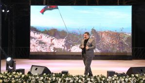 Xətai rayonunda Ümummilli lider Heydər Əliyevin anadan olmasının 102 illiyinə həsr olunmuş möhtəşəm konsert proqramı təşkil olunub -     FOTO - VİDEO — foto 28
