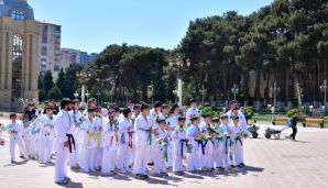 Abşeron rayonunda Heydər Əliyevin 102-ci il dönümü münasibətilə silsilə tədbirlər keçirilib -   FOTOLAR — foto 12