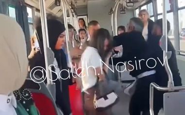 “BakuBus”da ata qızını döydü -       VİDEO