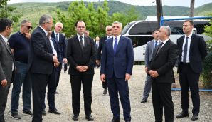 Əlaqələndirmə Qərargahının Ağdərə şəhərində keçirilən iclasının iştirakçıları Xocalıda  meyvə bağları ilə tanış oldular -   FOTO — foto 1