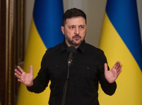 Zelenski: Ukrayna, ABŞ və Rusiya noyabrda üçtərəfli danışıqlar keçirəcək