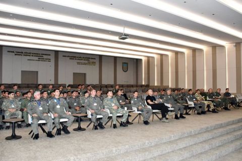 Hərbi Hava Qüvvələrinin "Mi-17-1V" tipli helikopter cütlüyünün NATO qiymətləndirilməsi təliminin açılış mərasimi keçirilib — foto 1