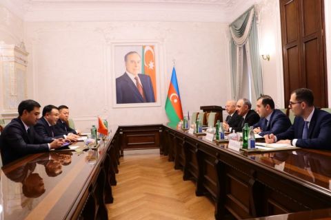 Kamran Əliyev Qırğızıstan Baş prokurorunun birinci müavini ilə görüşüb