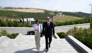 Prezident İlham Əliyev Şamaxıda “Nəsimi Bağları” kompleksi ilə tanış olub -     FOTO - YENİLƏNİB — foto 3