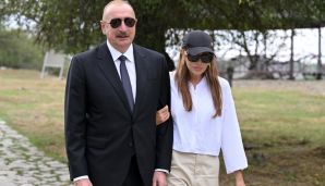 Prezident İlham Əliyev Şamaxıda Pir Ömər Sultan ziyarətgahında aparılan konservasiya işləri ilə tanış olub -    FOTO - YENİLƏNDİ — foto 6