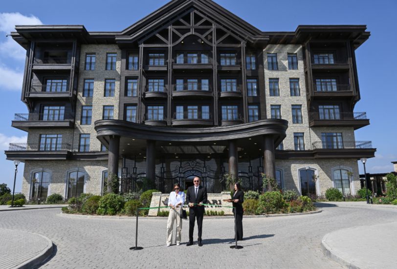Prezident İlham Əliyev Şamaxıda “Meysari Grand Hotel & SPA” kompleksinin açılışında iştirak edib -        FOTO - YENİLƏNİB